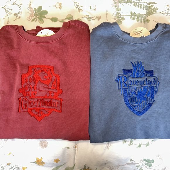Brand New Harry Potter House Crewneck - Gryffindor and Ravenclaw - Picture 5 of 5